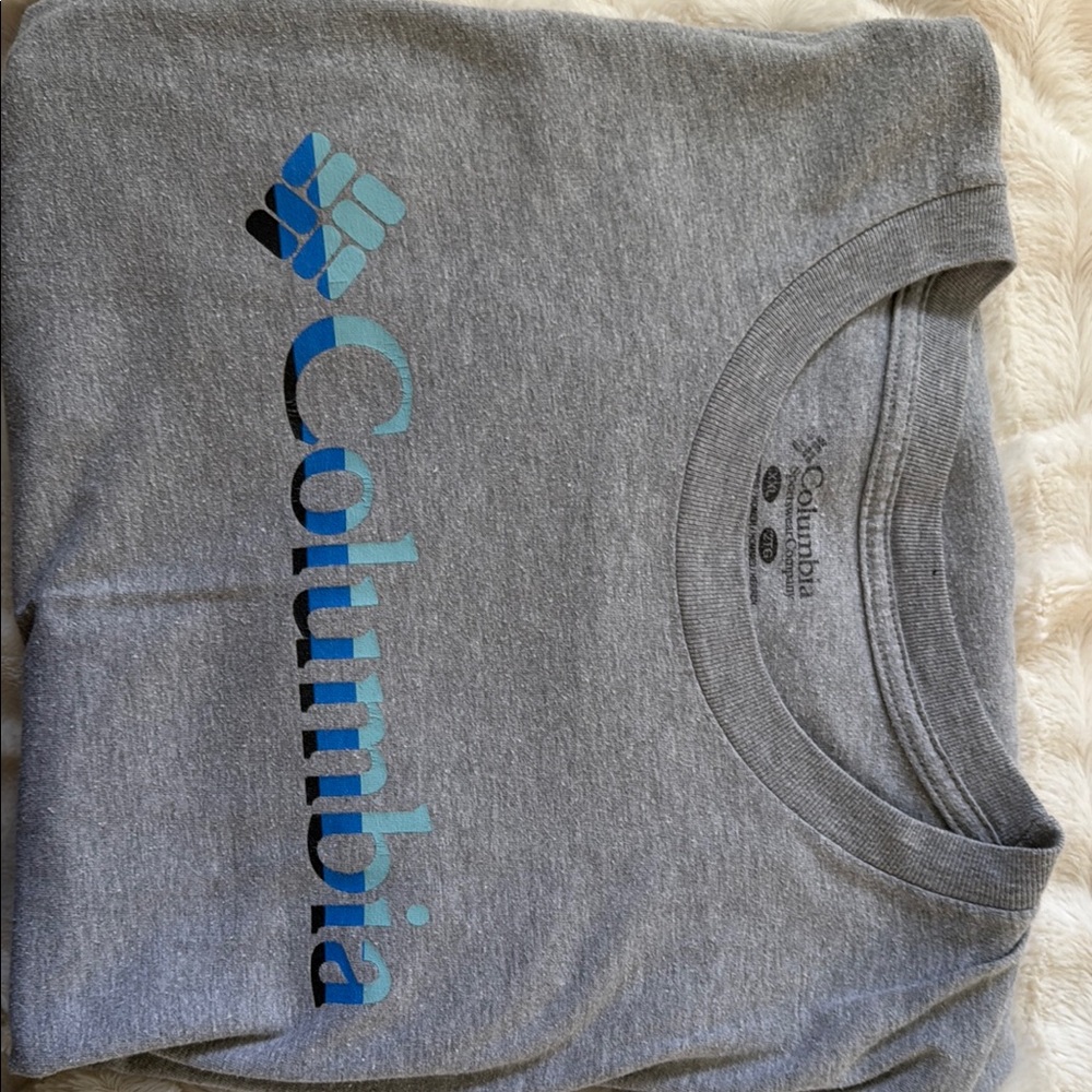 Columbia Gray Short Sleeve Tee - Picture 3 of 3
